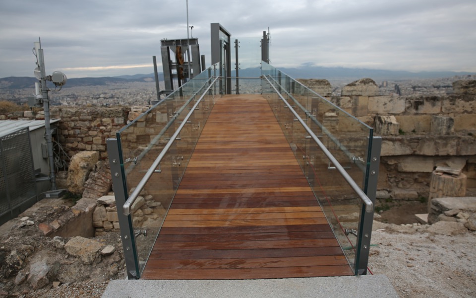 acropolis-hill-lift-exit
