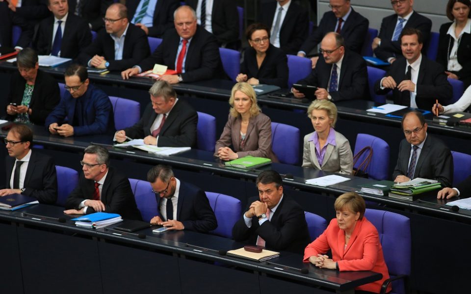 Greek deal hits German turbulence as lawmakers balk at timetable