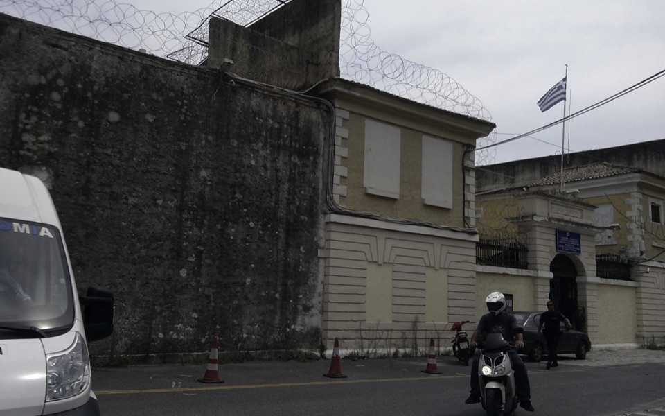 Dog thwarts escape plans of Corfu Prison tunnelers