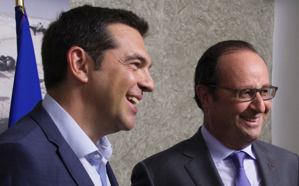 Tsipras, Hollande want bailout agreement in late August