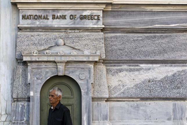 Greece agrees steps to tackle banks’ bad loans