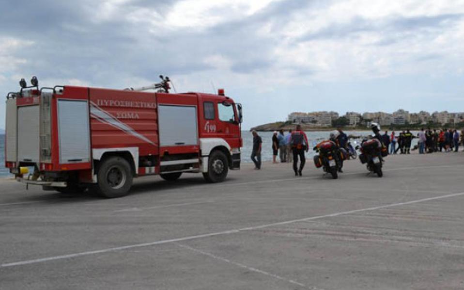 British journalist, coast guard unable to save man who drove into sea at Rafina