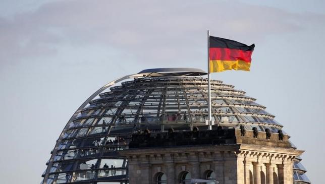 German parliament to vote on Greek package on Wednesday morning