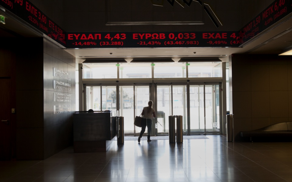 Greek stocks nosedive amid China jittters