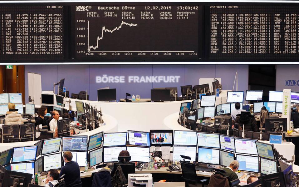 European stocks bounce back from worst week in six