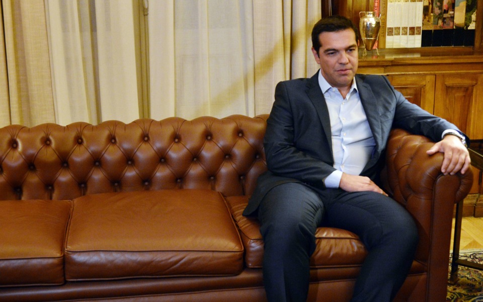 Tsipras resigns, paving way for snap elections