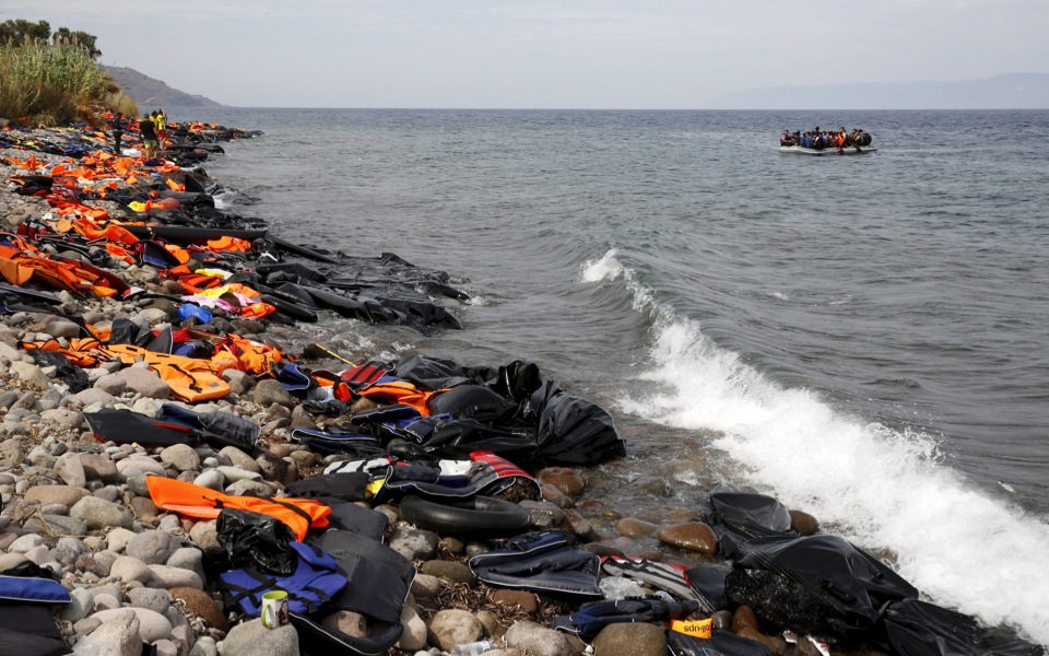 EU refugee plan under fire as ministers try to break deadlock