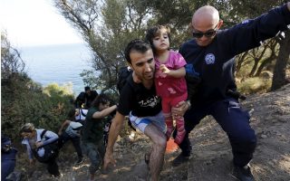 Coast guard seeks migrants off Lesvos after bodies found