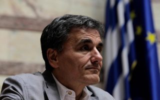 Bank recap and debt relief top priority, says Greek finance minister