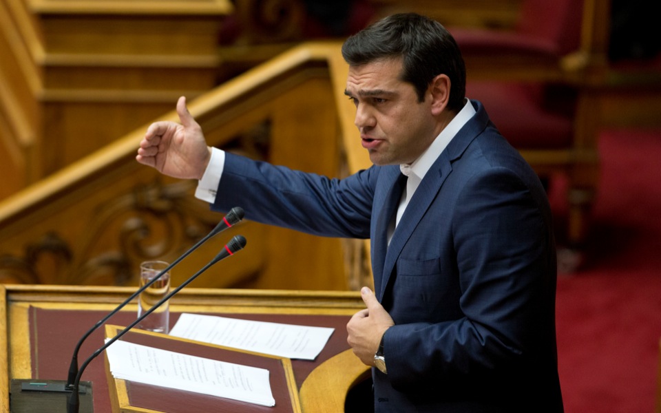Greek government wins confidence vote before first bailout review