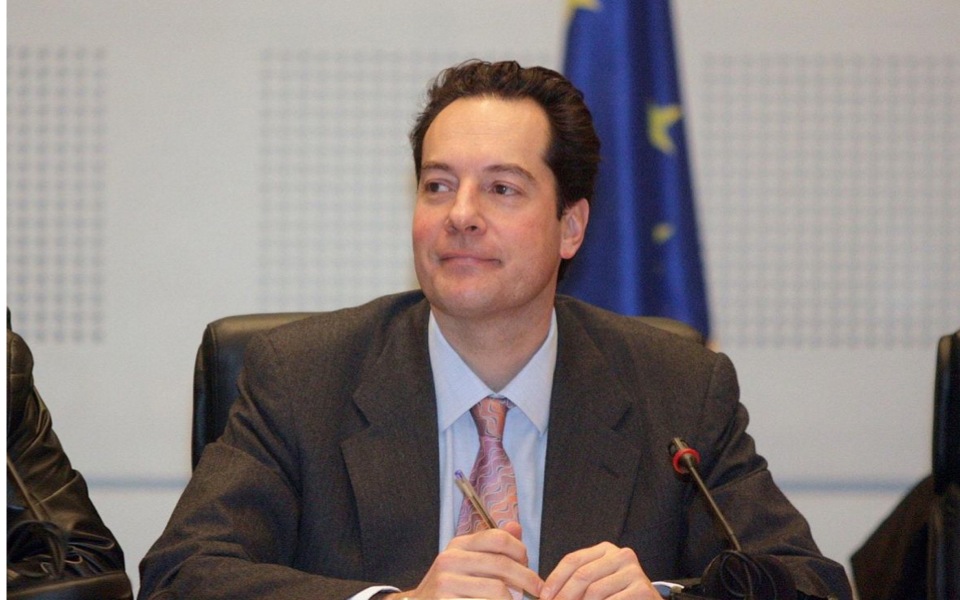 Greek gov’t asks for securities watchdog chief to resign