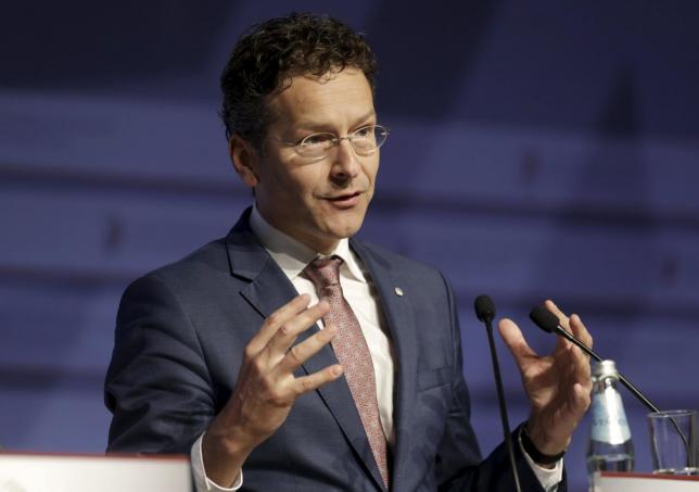 Euro area to discuss with IMF how to ‘smoothen out’ Greek debt burden, says Dijsselbloem