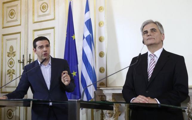 Austrian chancellor to visit Greece ahead of help for refugee crisis