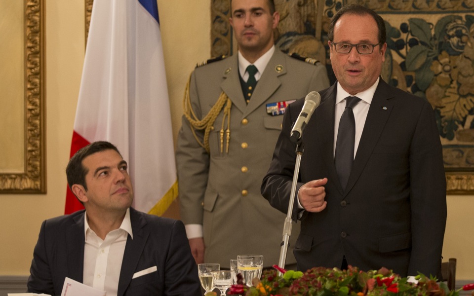 Hollande to praise Greek ‘attachment’ to Europe