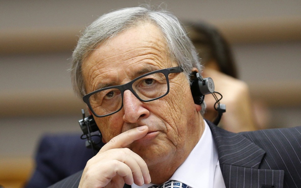 Juncker calls on Greece to agree to joint sea patrols with Turkey