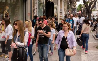 Greek retail sales drop 2.2 pct in August
