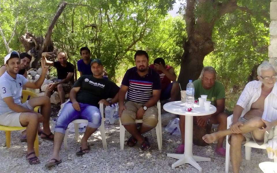 Tilos extends invitation to refugee families