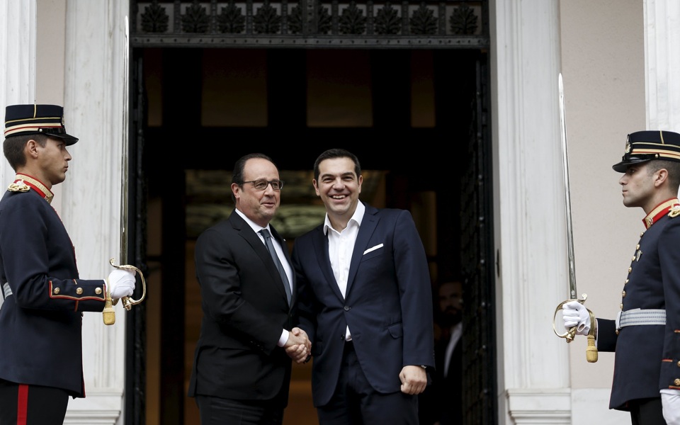 Hollande: France will stand by Greece
