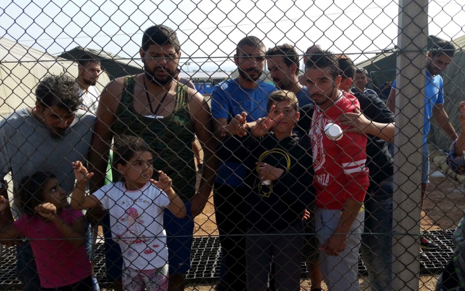 Migrants at British RAF base on Cyprus given asylum deadline