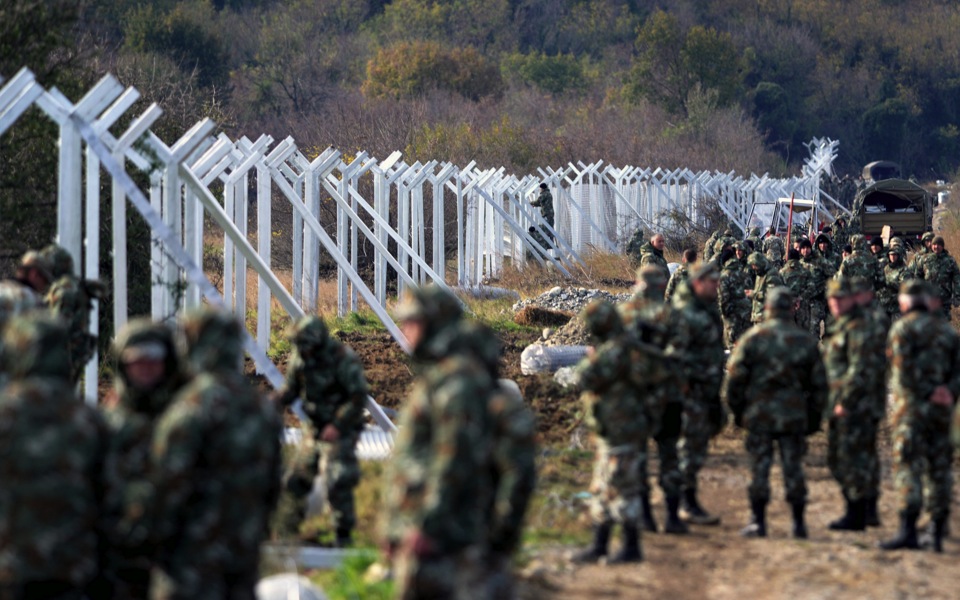 FYROM border tension peaks as fence erected
