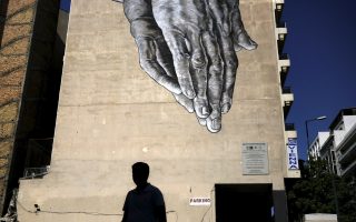 Greeks hold little hope for country’s economy