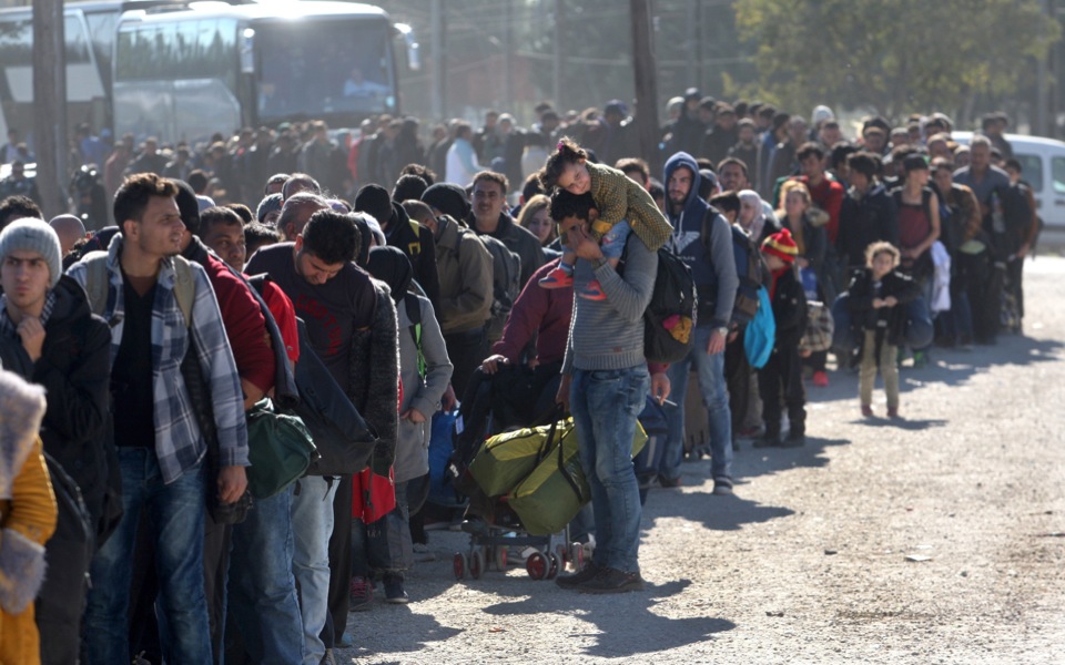 Refugees stuck in bottleneck at northern border