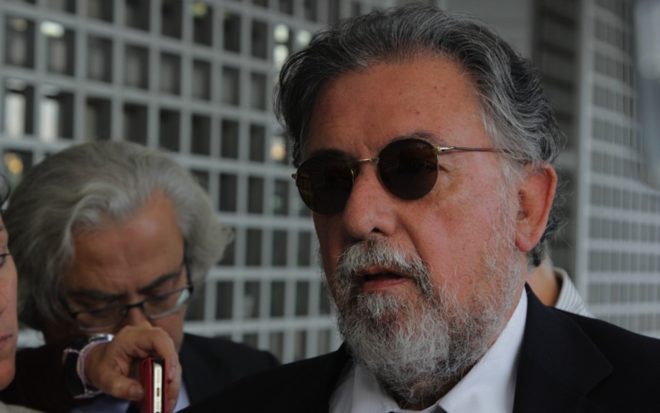 Panousis starts giving evidence about death threat claims