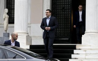 Greece secures bank funds as Tsipras seeks to build consensus