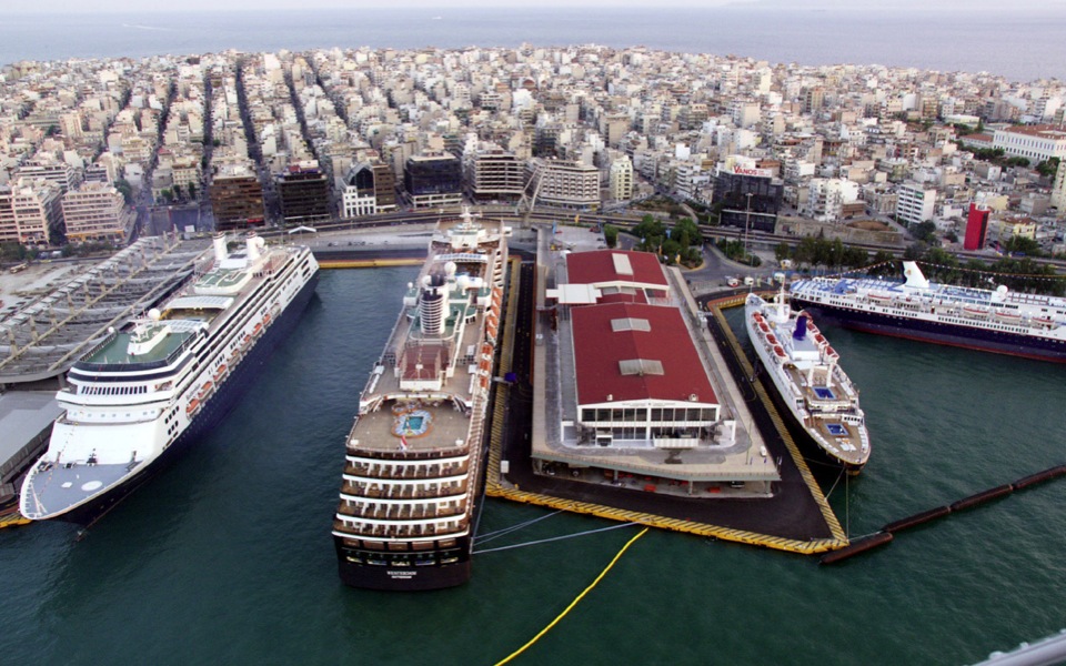 Cosco aims to transform Piraeus into a key holiday cruise port