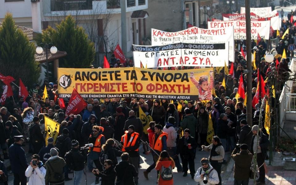 Protesters march against Greece-Turkey border fence
