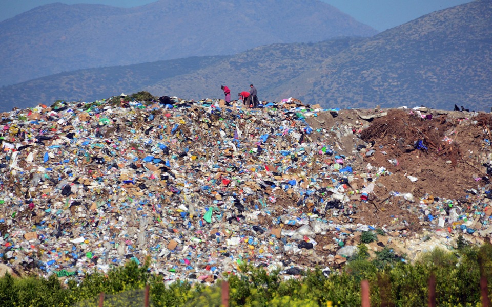 Cost of illegal dumps comes close to 30 mln euros in 2015