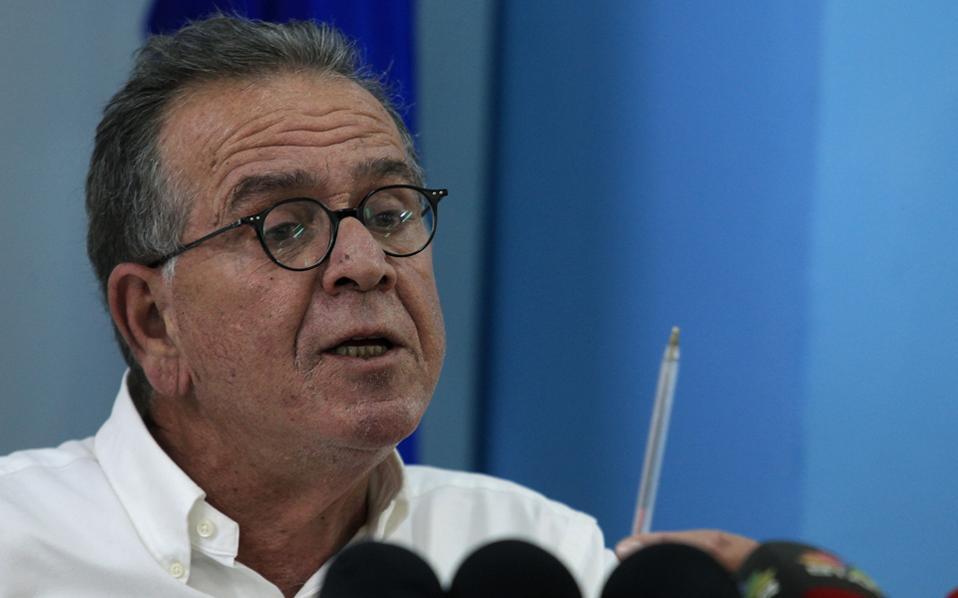 Mouzalas slams Turkish failure to curb migrant flow as EU calls for completion of hotspots