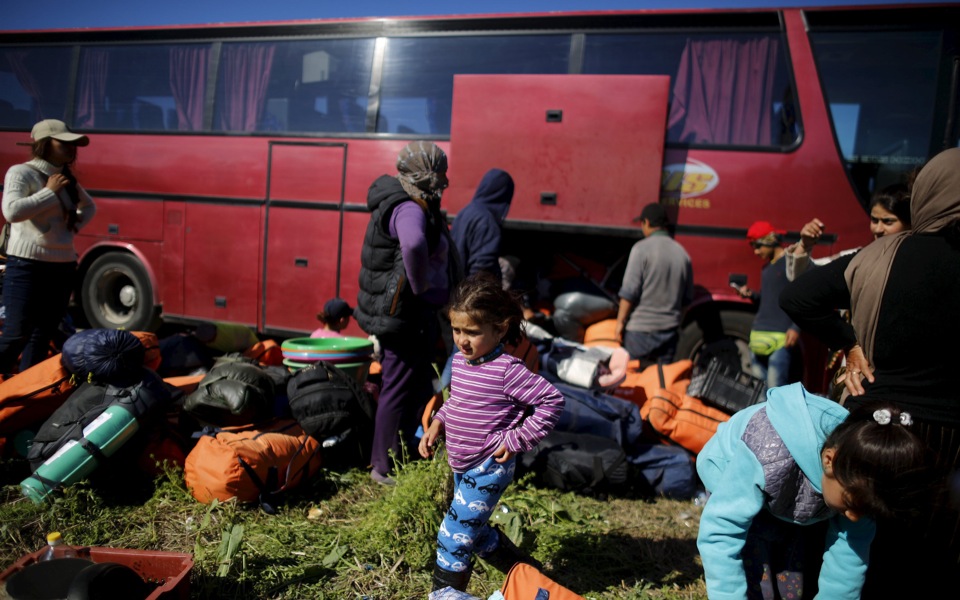 EU says Greece making progress on borders but more needed