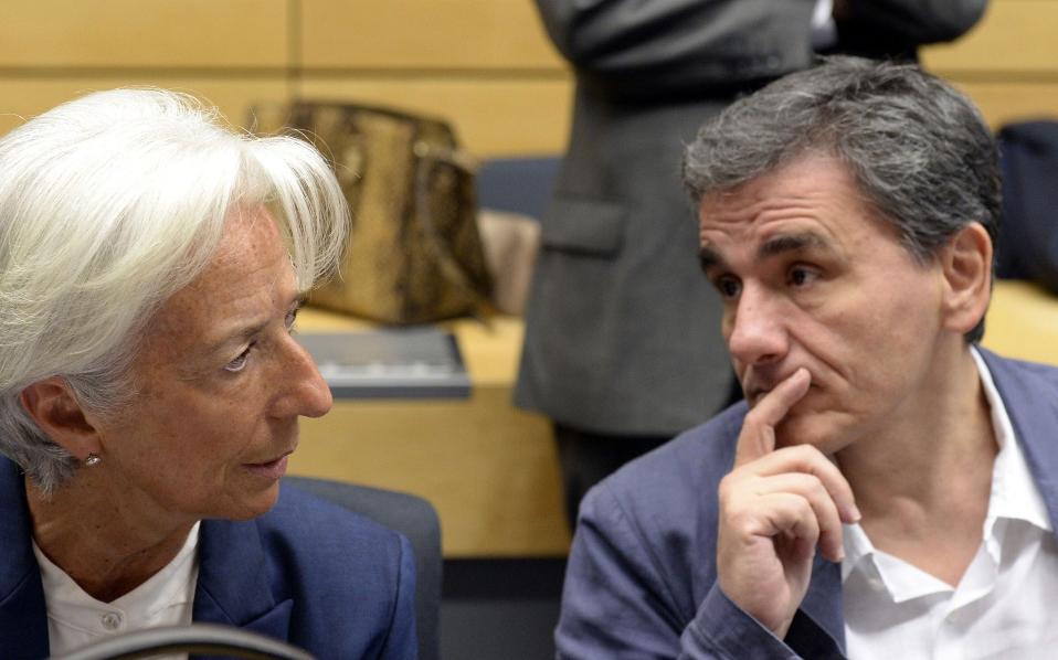 Athens prepares for fresh round of bailout talks, possible extra measures