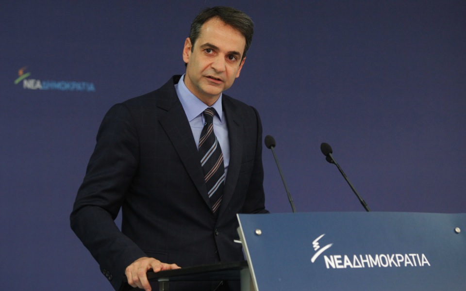 Mitsotakis tells ND cadres to be on standby for snap polls
