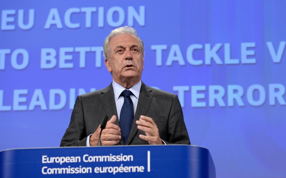 EC prods Greece to enforce Dublin Regulation