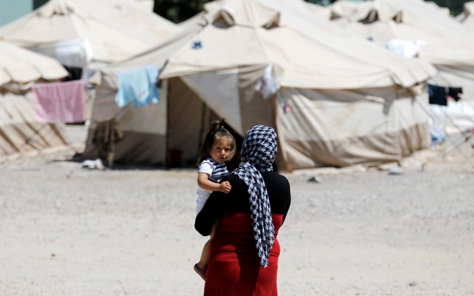 Greece returns 13 Syrian refugees to Turkey