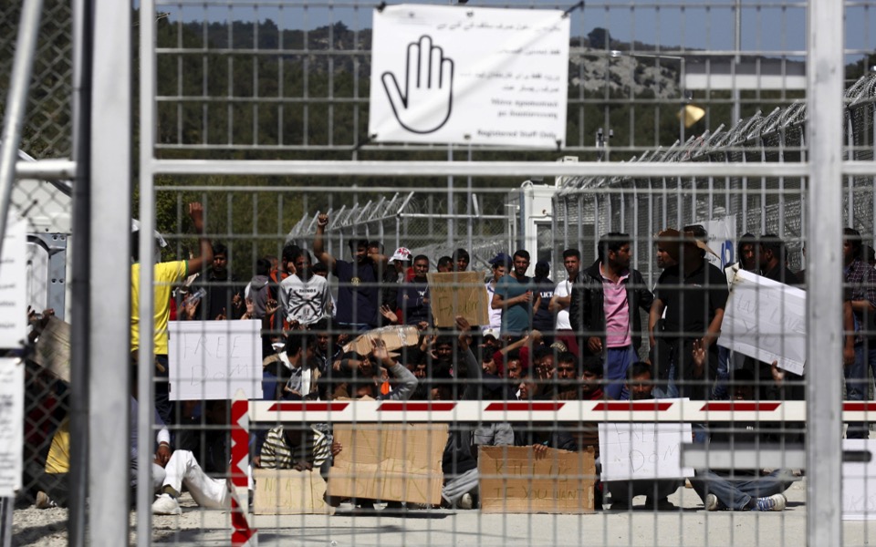 Tensions growing on Lesvos over migrant camp