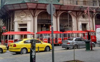 Road closures in central Athens due to gas pipes