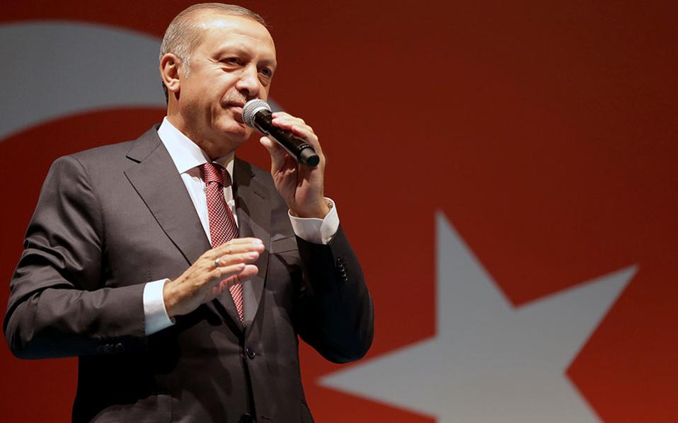 Eight Turkish officers part of Erdogan assassination plot, says Turkish daily