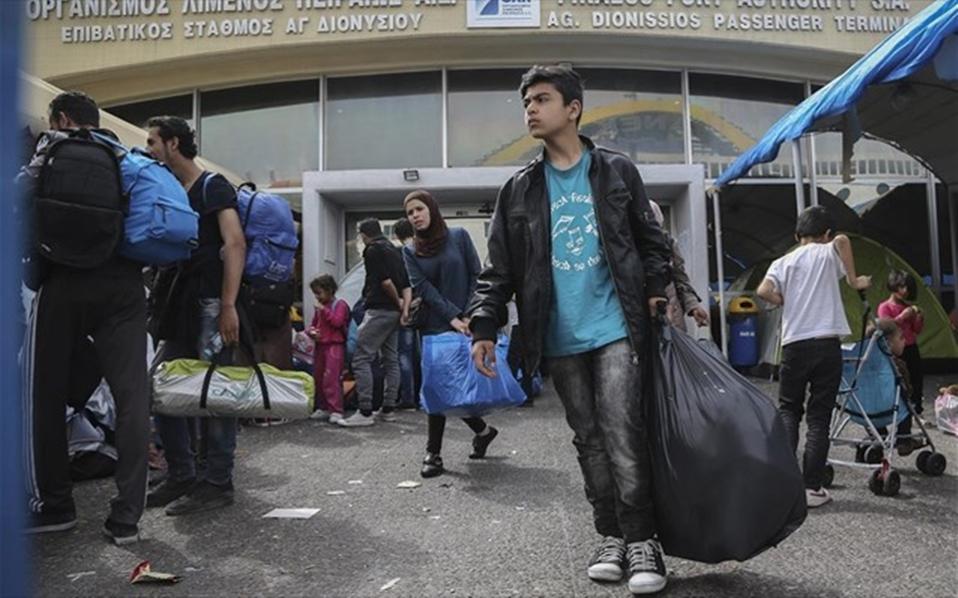 Greece must end migrant kids detention, says human rights group