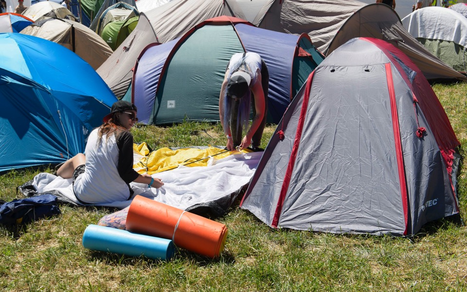 Campsites reeling after 30 percent plunge in arrivals from abroad