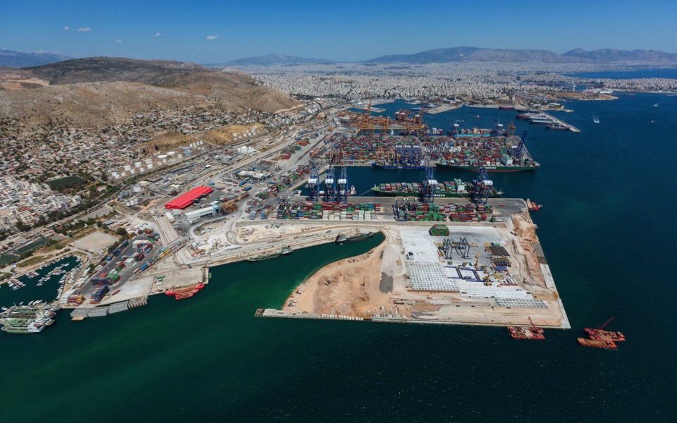 Cosco to clinch majority stake in Piraeus port ahead of further investment