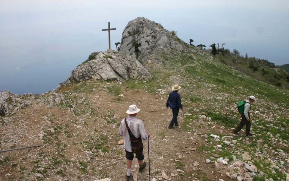 Russian Mt Athos climber found safe and sound