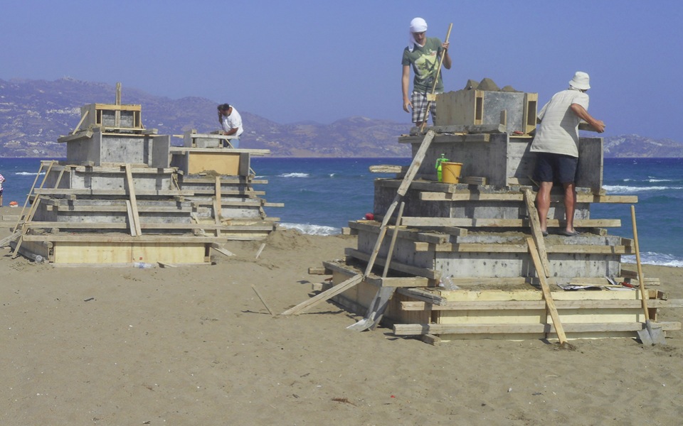 Sand sculpture festival under way on Crete