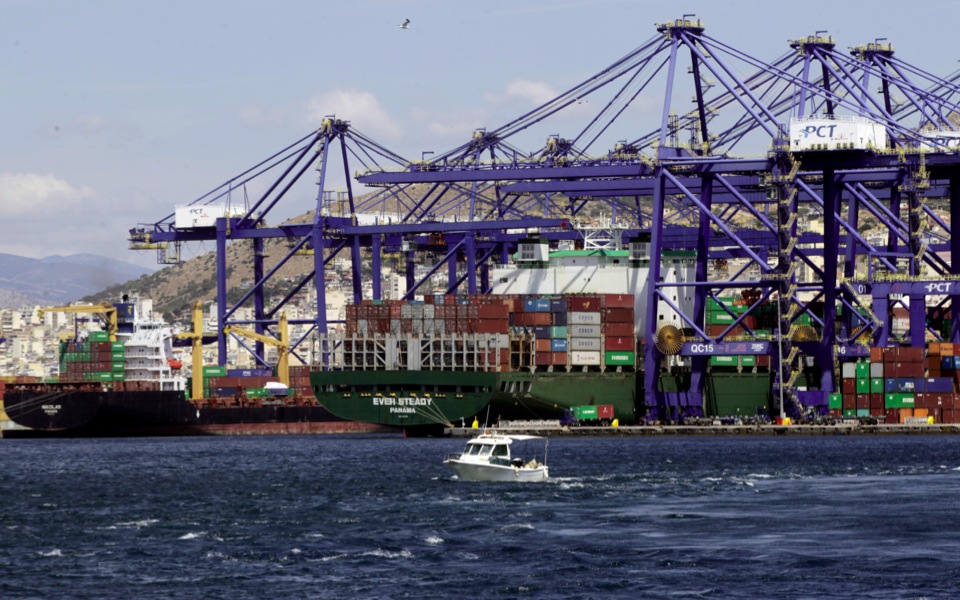 Cosco reports record container traffic in Piraeus last month