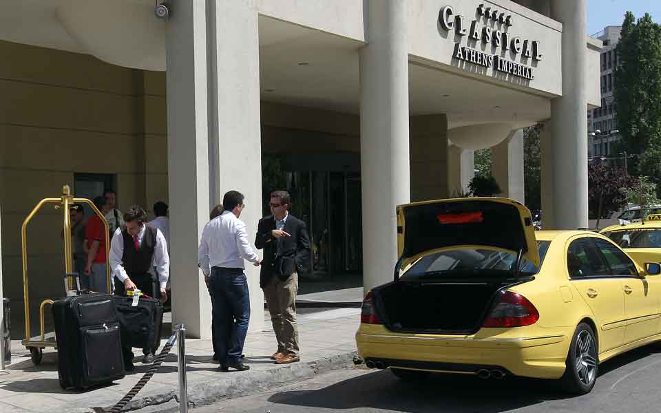 Minor rise in Athens hotel rates this month