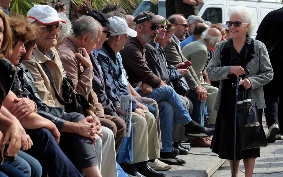 Half of families in Greece live on pensions