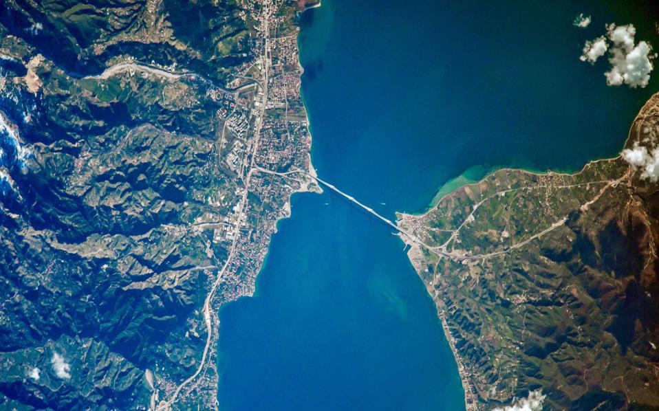 NASA astronaut tweets greeting to Greece, says space station visible on Monday