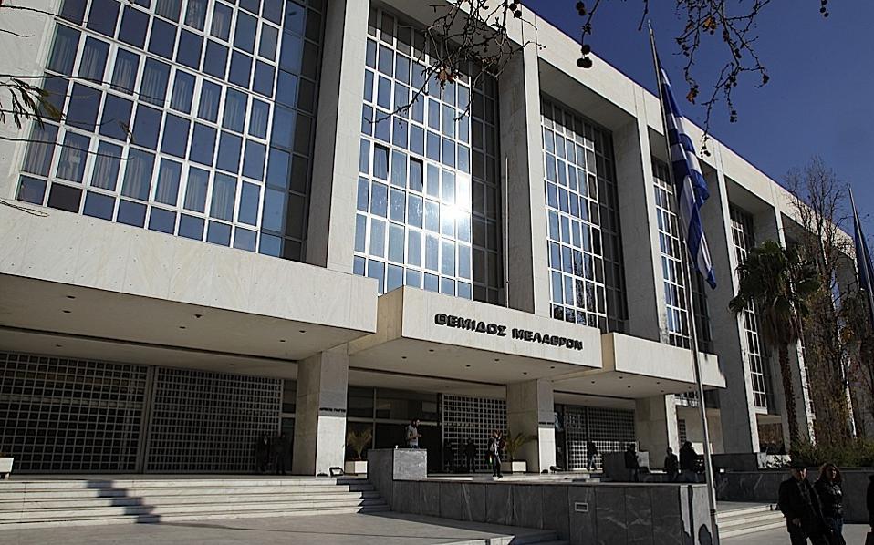Third prosecutor opposes return of Turkish officers